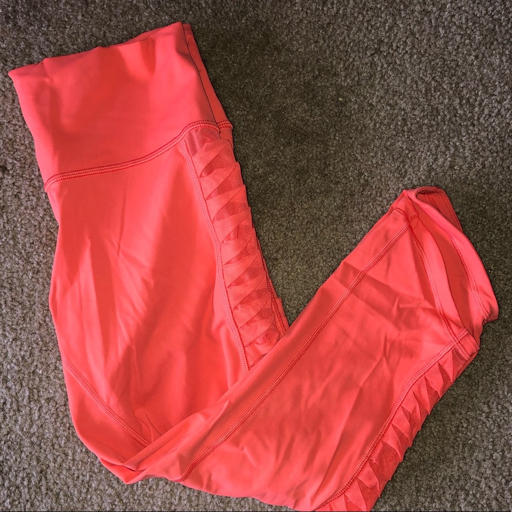 EEUC cropped Sunshine Salutation leggings